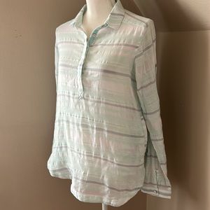 Columbia mint green, grey and white lightweight shirt w/pockets and roll sleeve
